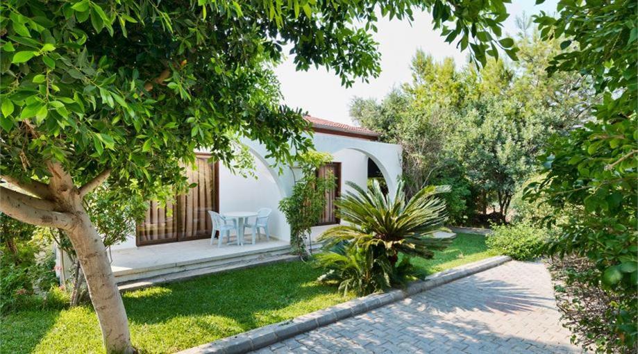 Bare Hill Holiday Apartments Krini Kültér fotó